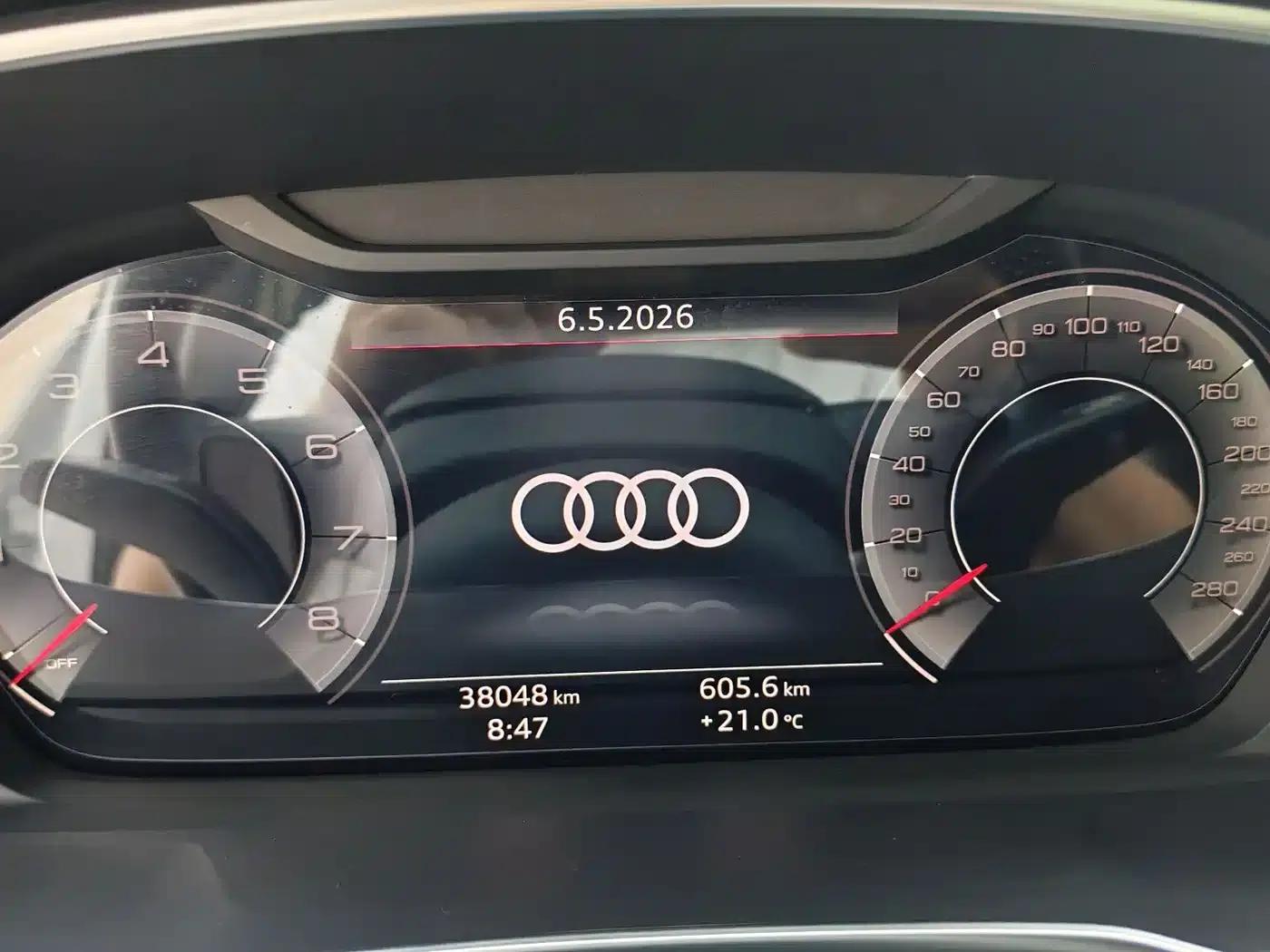 Audi Q3 2022 35 TFSI Fashion Dynamic Edition — миниатюра 13