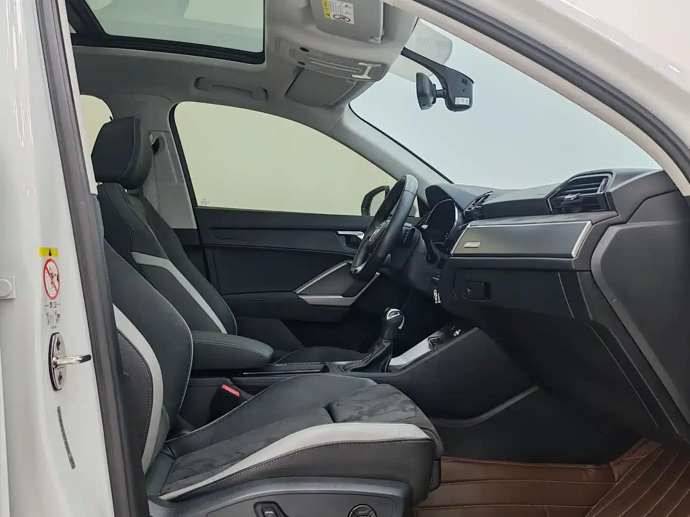 Audi Q3 2022 35 TFSI Fashion Dynamic Edition — миниатюра 9