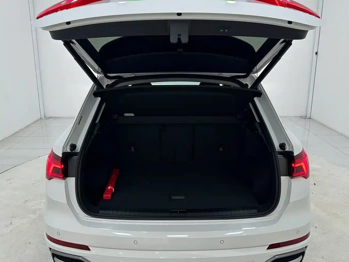 Audi Q3 2022 35 TFSI Fashion Dynamic Edition — миниатюра 16