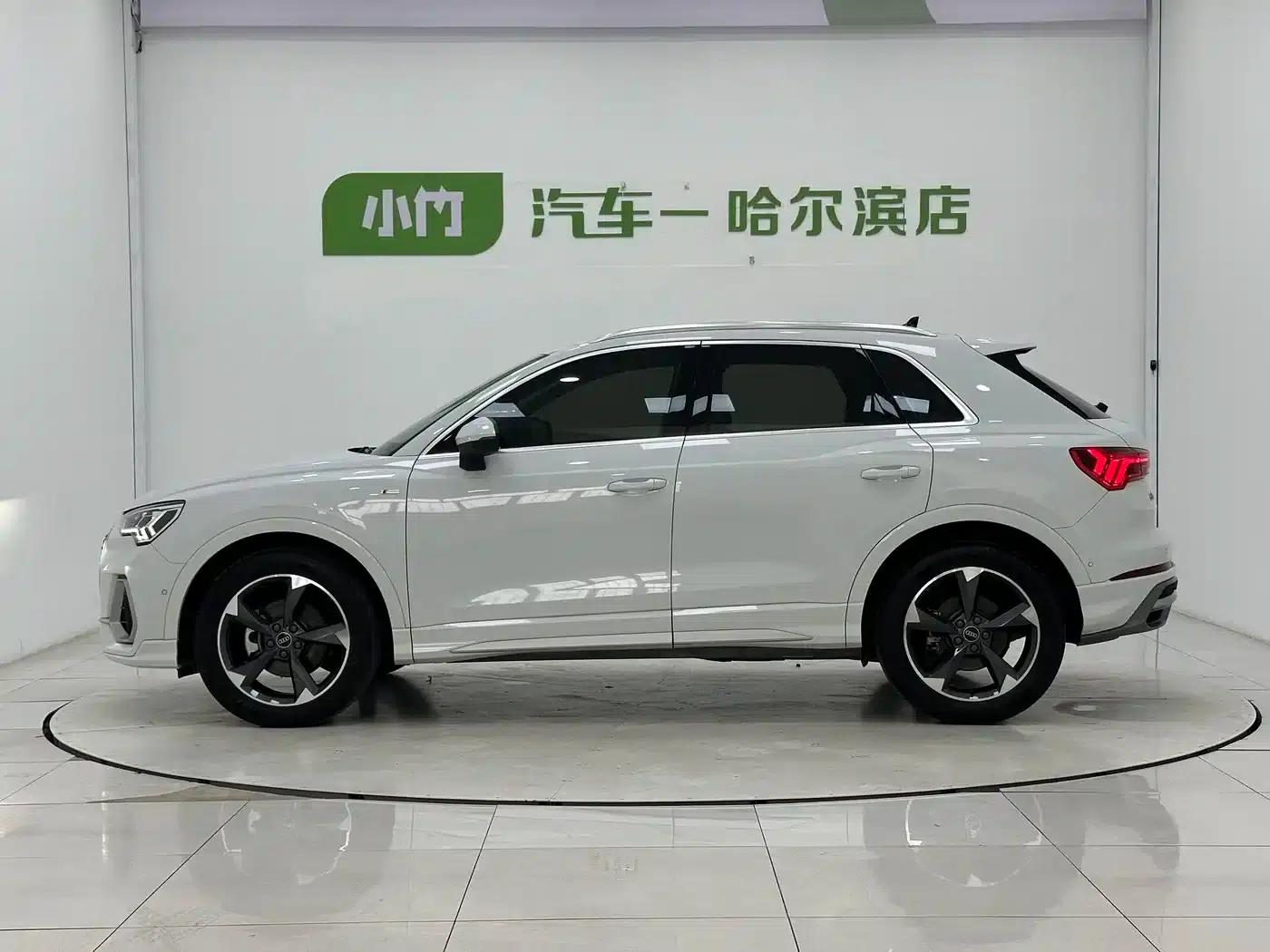 Audi Q3 2022 35 TFSI Fashion Dynamic Edition — миниатюра 5