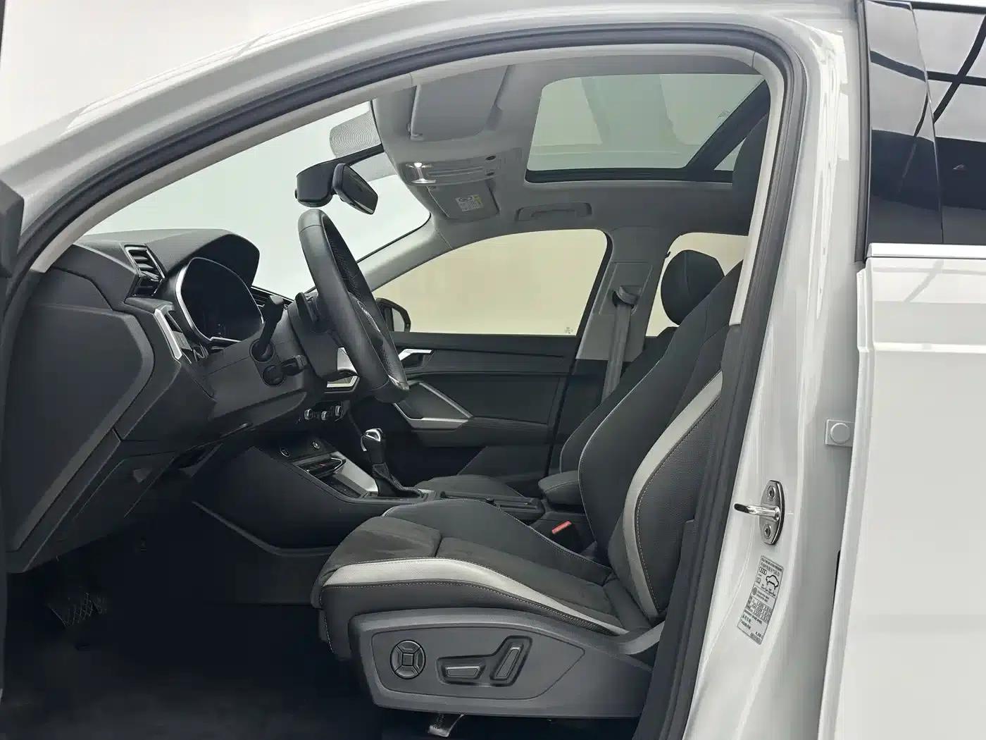 Audi Q3 2023 35 TFSI Fashion Dynamic (1.4T) — миниатюра 5