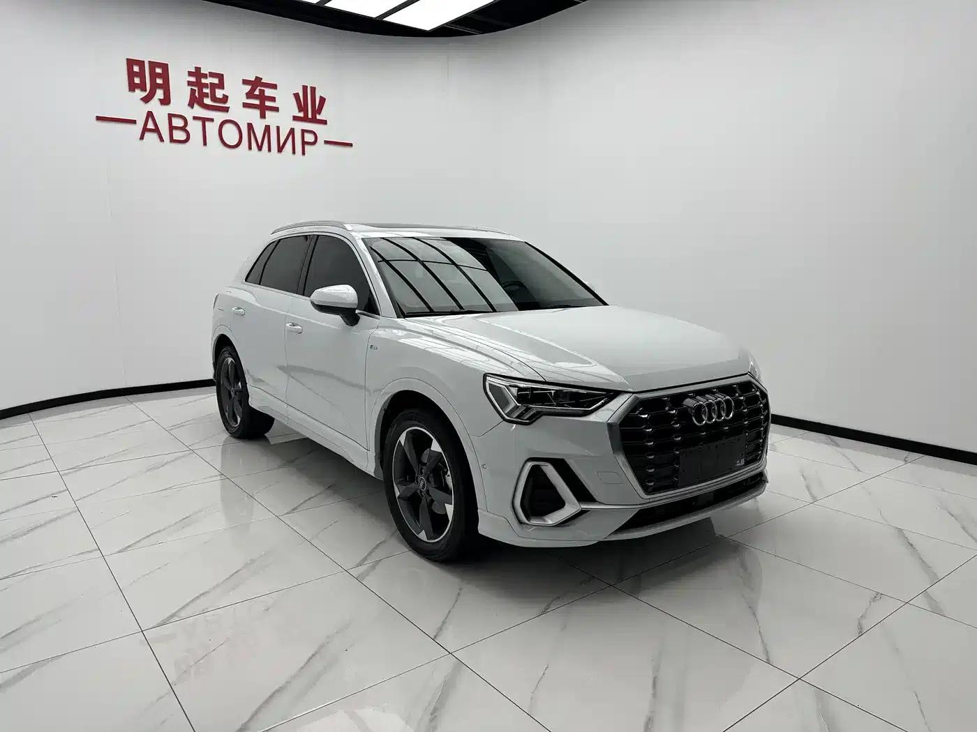 Audi Q3 2022 35 TFSI Fashion Dynamic Edition — миниатюра 3