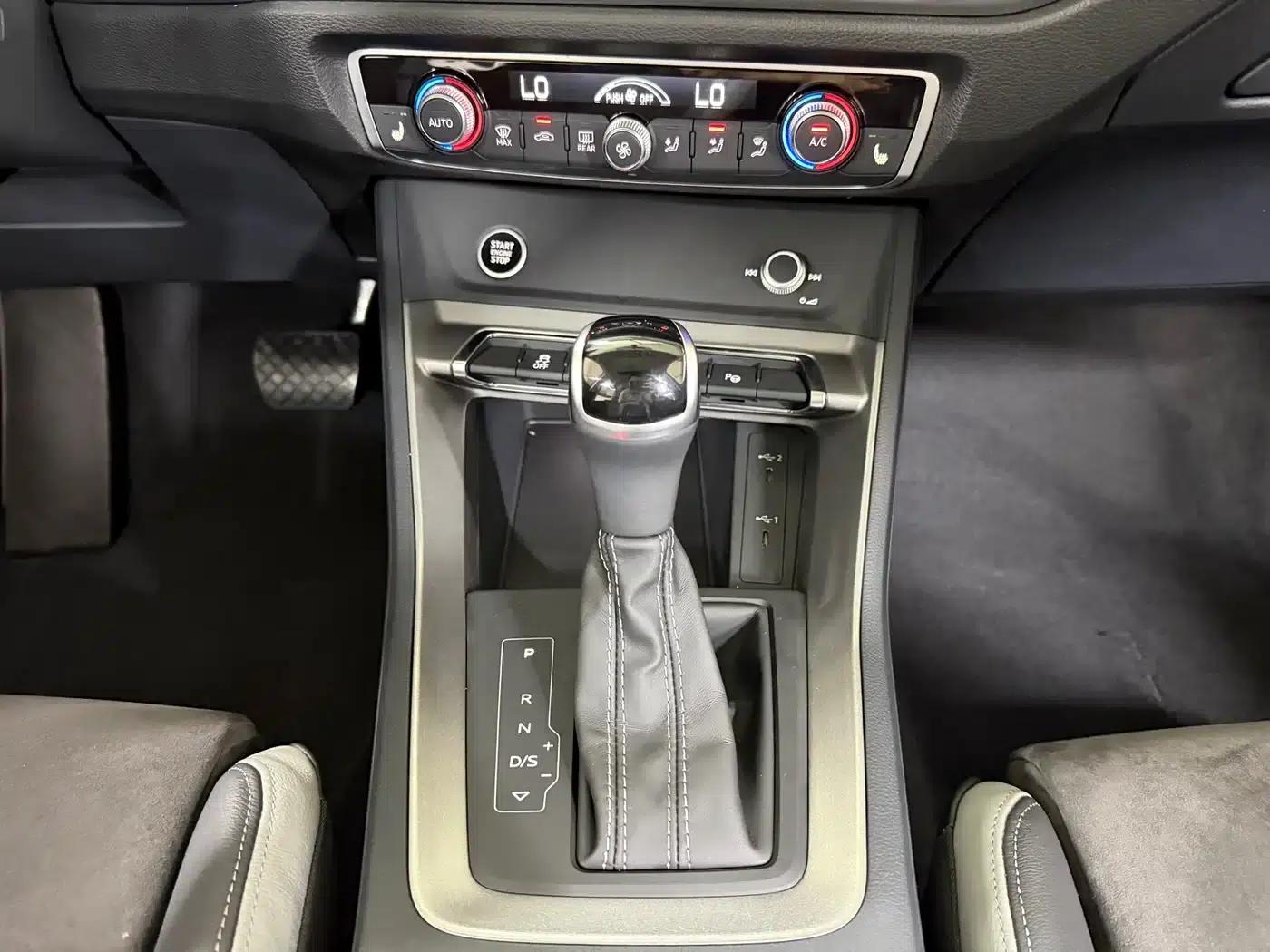 Audi Q3 2022 35 TFSI Fashion Dynamic Edition — миниатюра 13