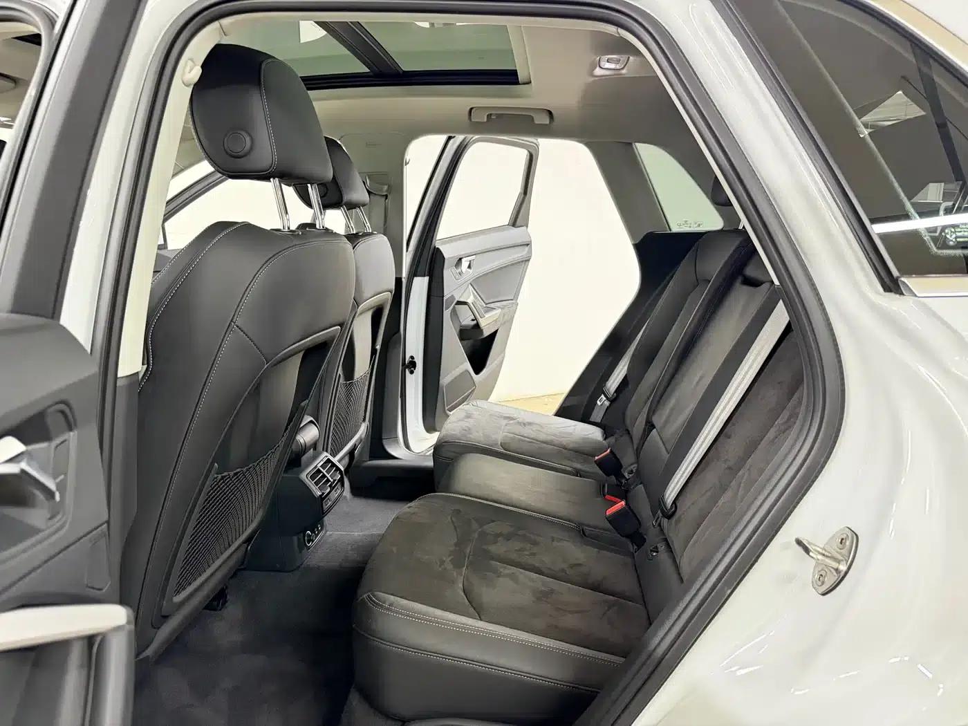 Audi Q3 2022 35 TFSI Fashion Dynamic Edition — миниатюра 10