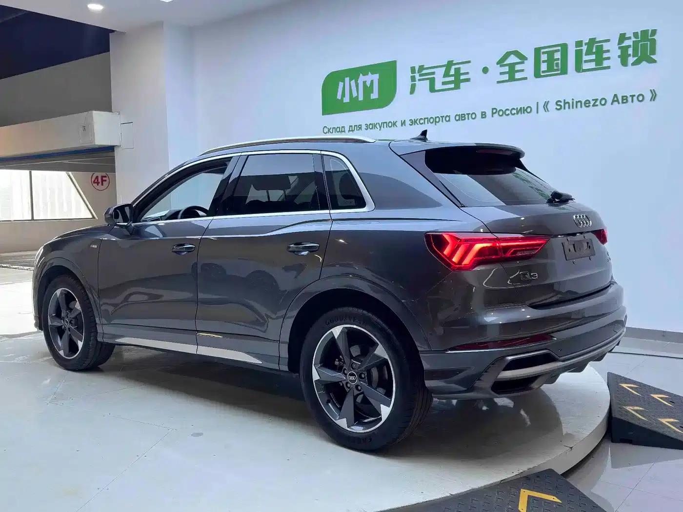 Audi Q3 2022 35 TFSI Fashion Dynamic Edition — миниатюра 2