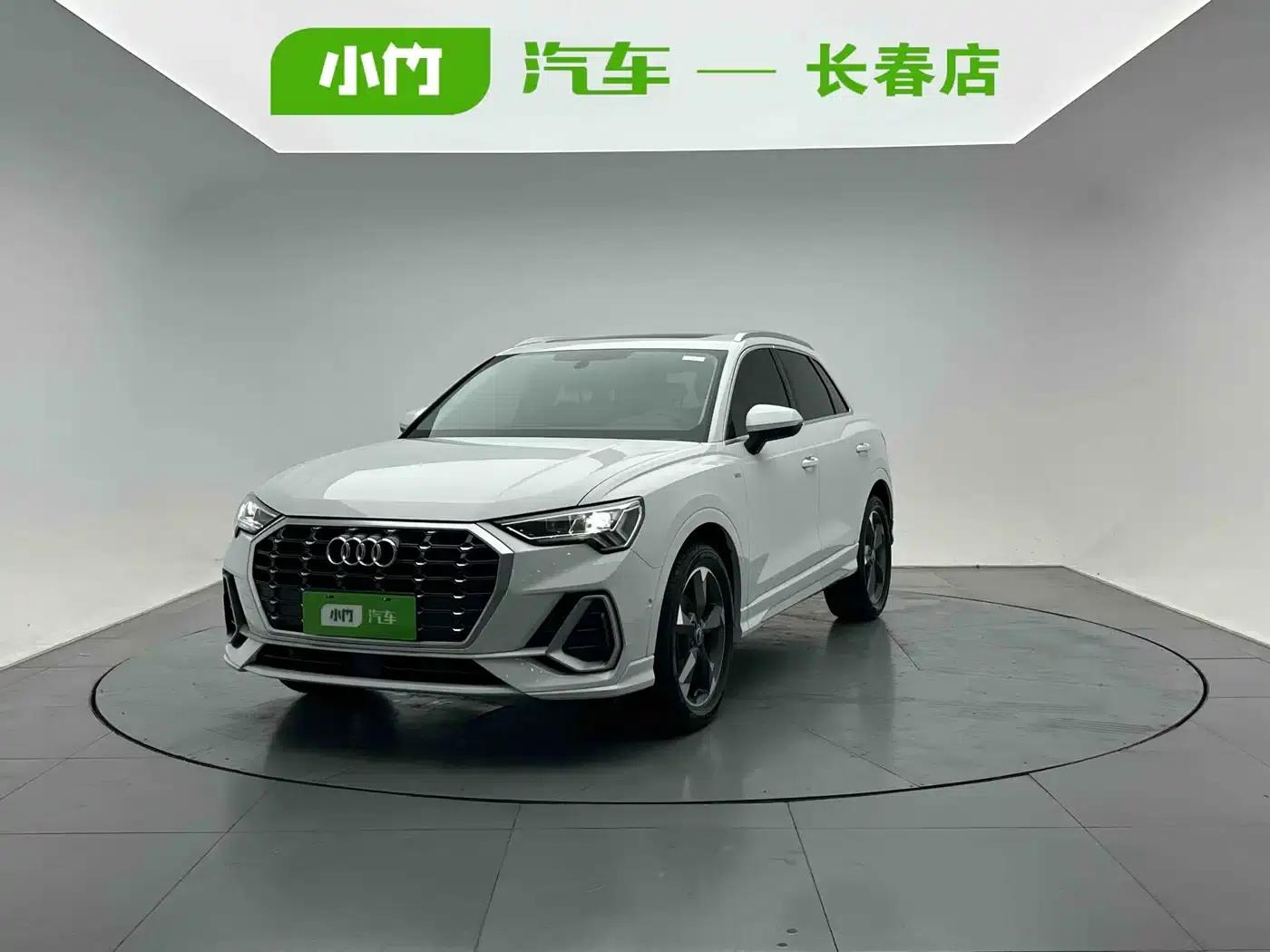 Audi Q3 2022 35 TFSI Fashion Dynamic Edition — миниатюра 1