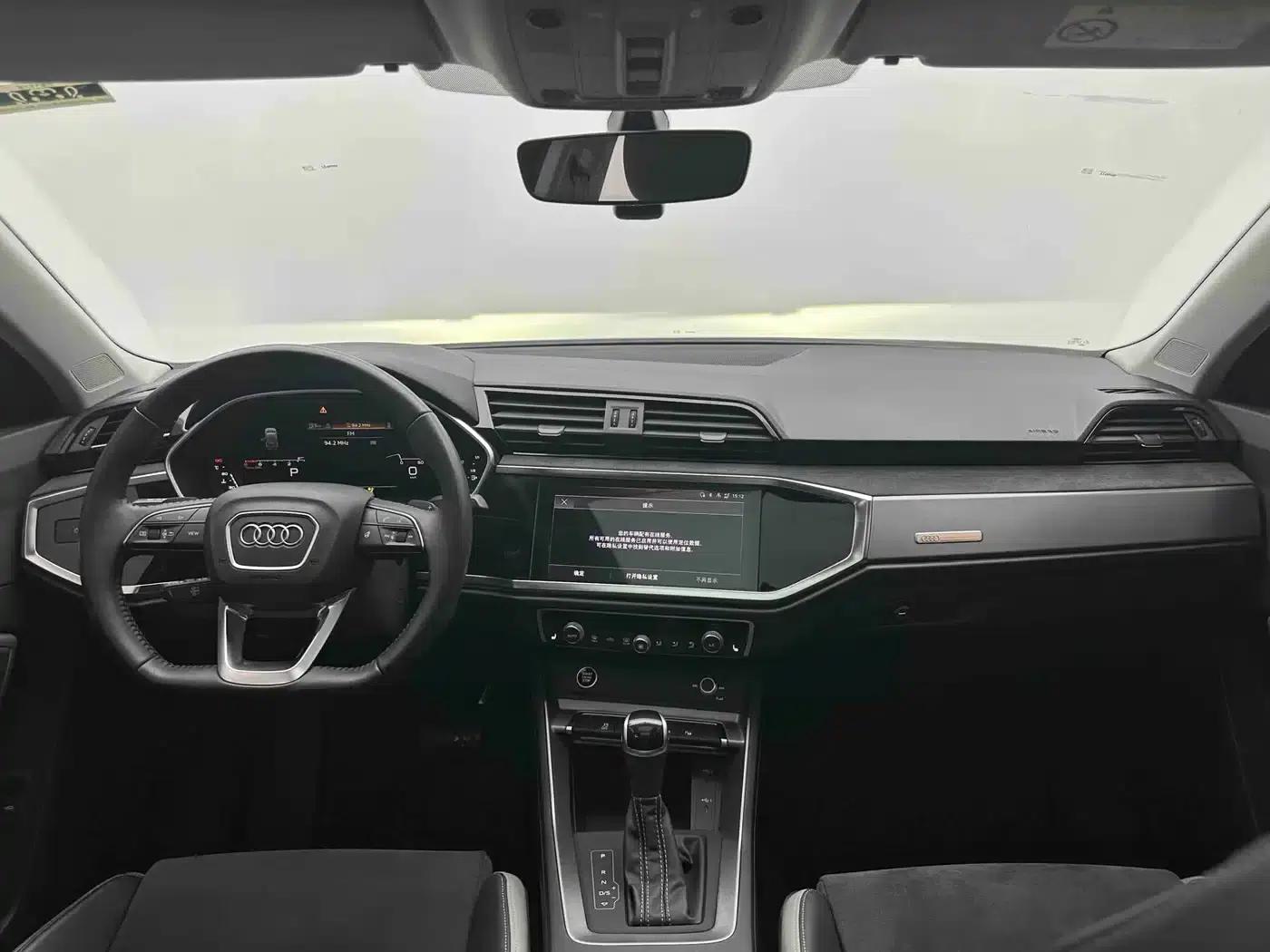 Audi Q3 2022 35 TFSI Fashion Dynamic Edition — миниатюра 15