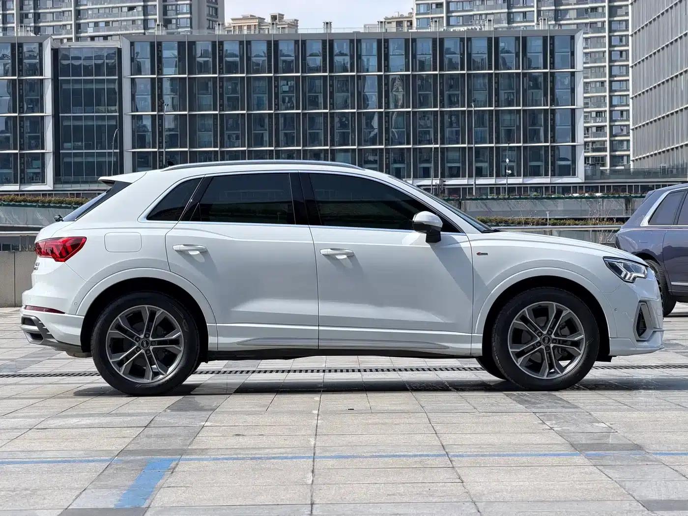 Audi Q3 2022 40 TFSI Fashion Dynamic — миниатюра 6