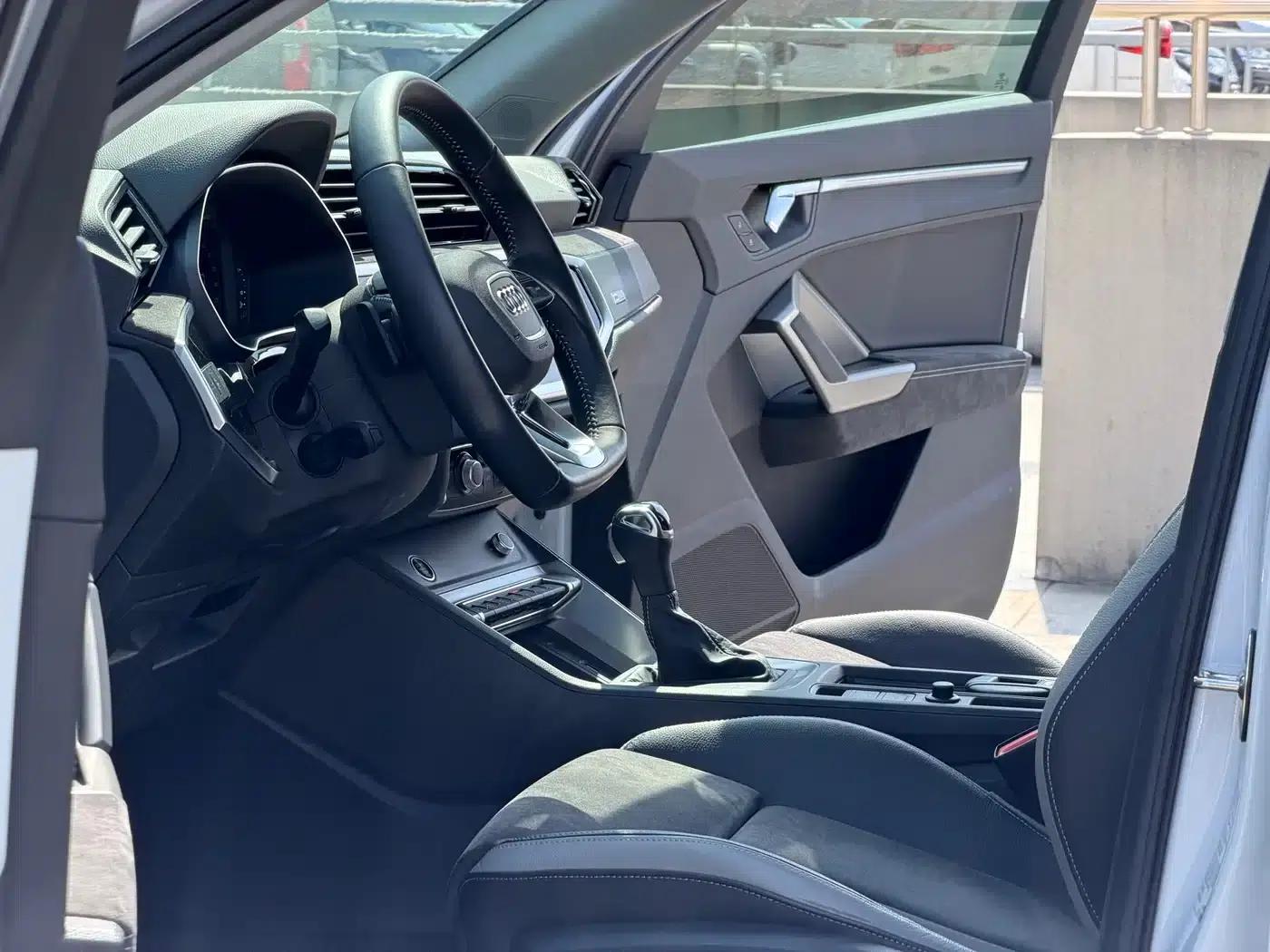 Audi Q3 2022 40 TFSI Fashion Dynamic — миниатюра 8
