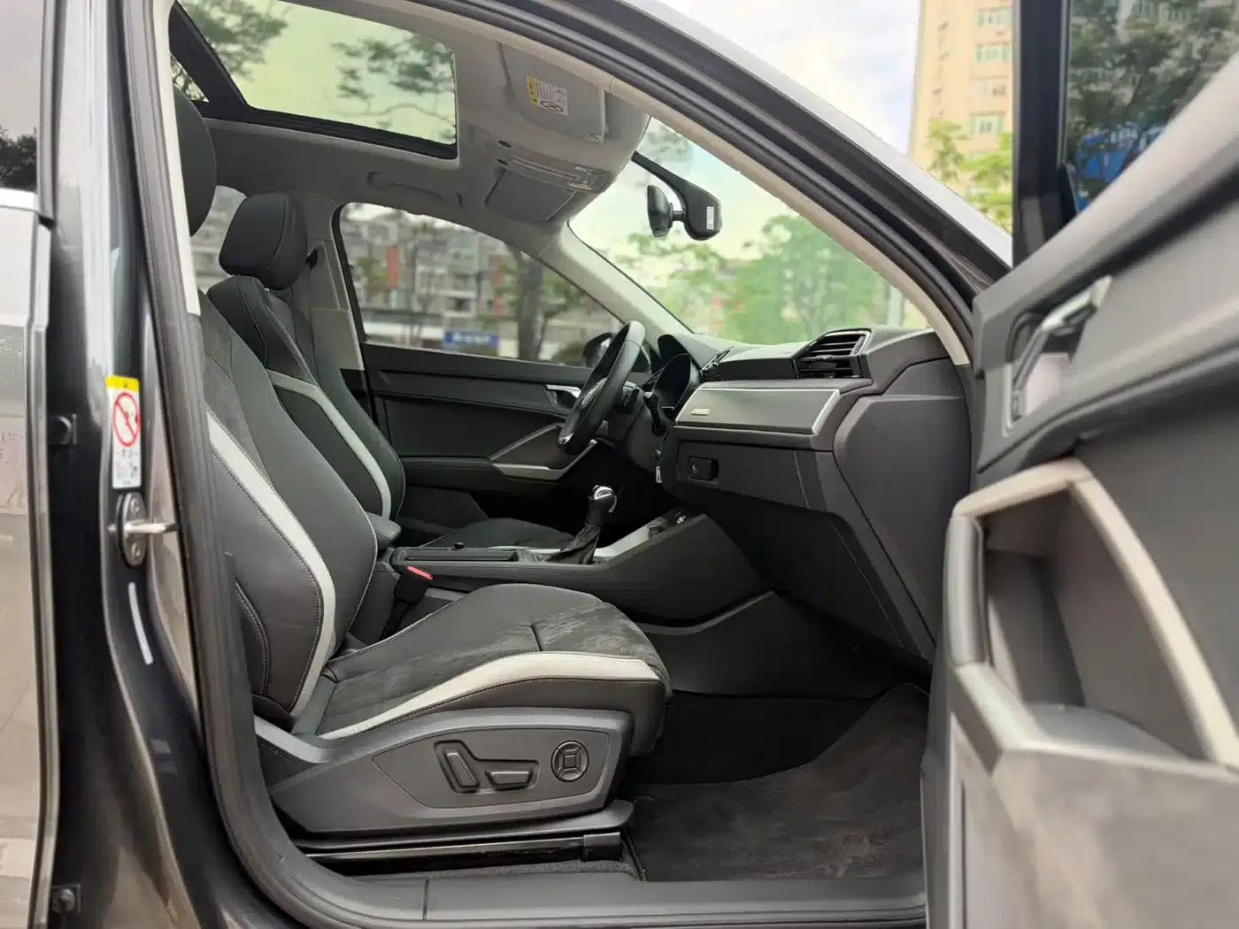 Audi Q3 2022 35 TFSI Fashion Dynamic Edition — миниатюра 9