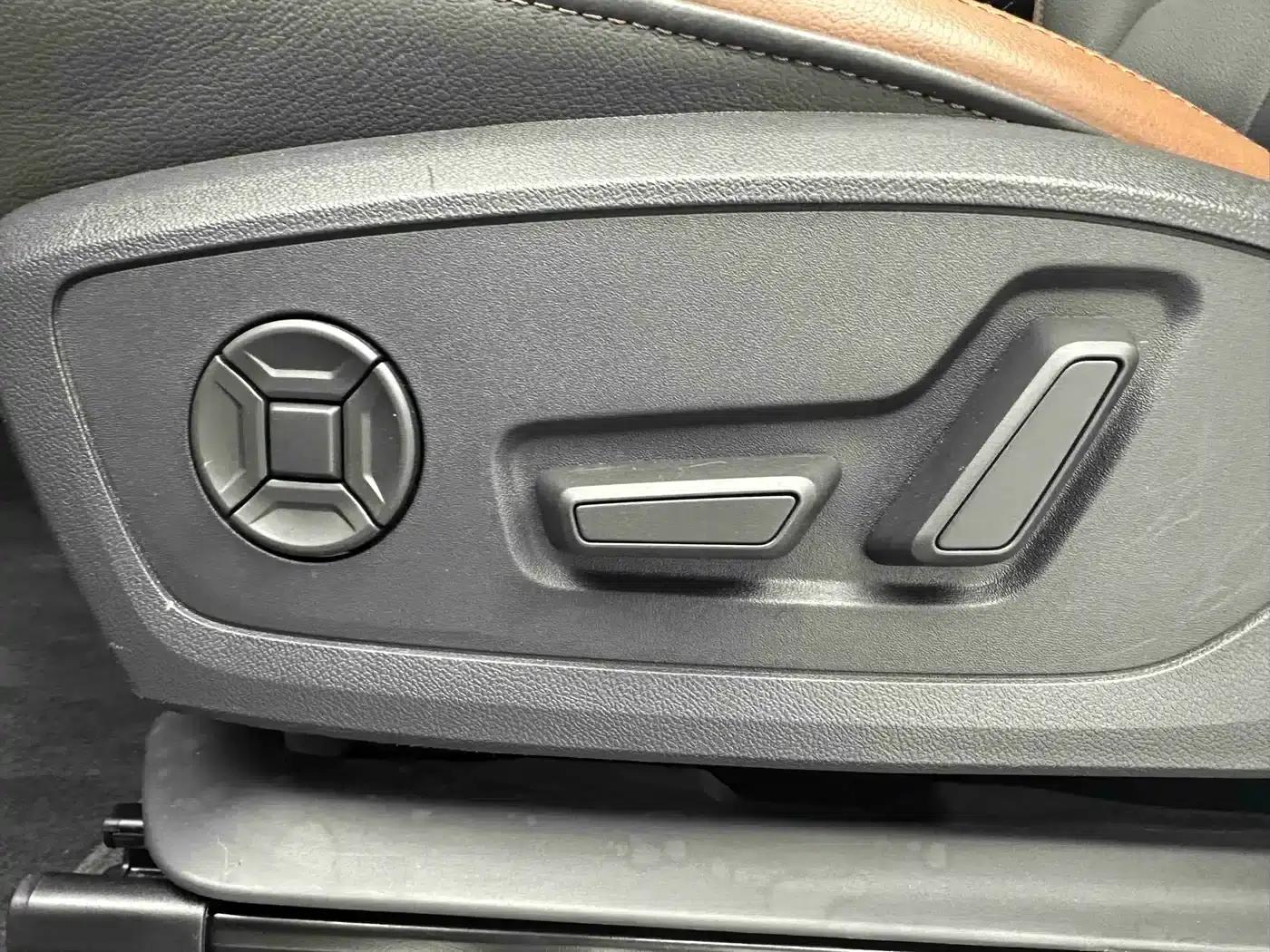 Audi Q3 2023 35 TFSI Fashion Elegance (1.4T) — миниатюра 11