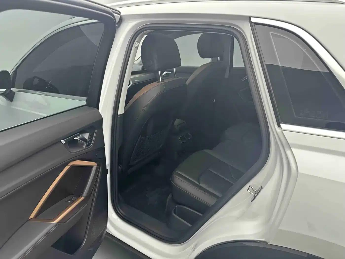Audi Q3 2023 35 TFSI Fashion Elegance (1.4T) — миниатюра 12