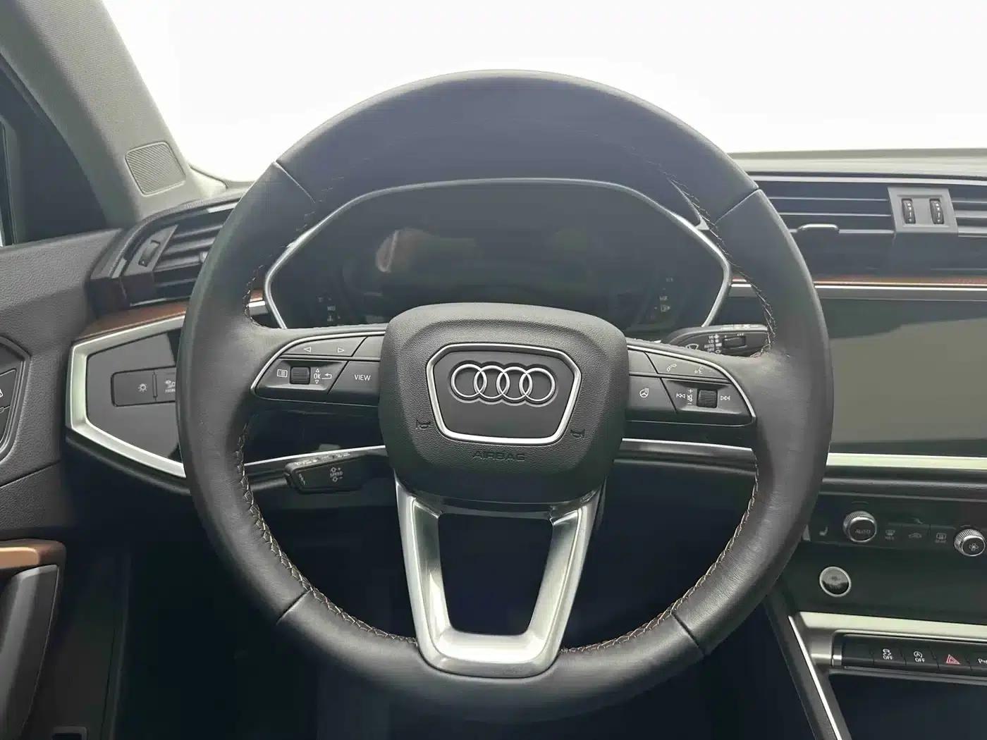 Audi Q3 2023 35 TFSI Fashion Elegance (1.4T) — миниатюра 17