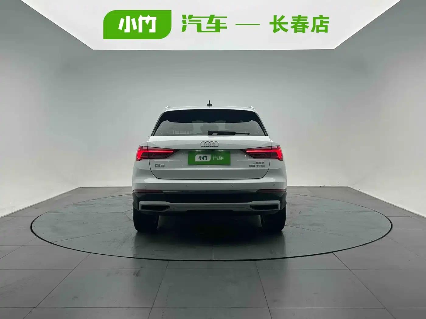 Audi Q3 2023 35 TFSI Fashion Elegance (1.4T) — миниатюра 4