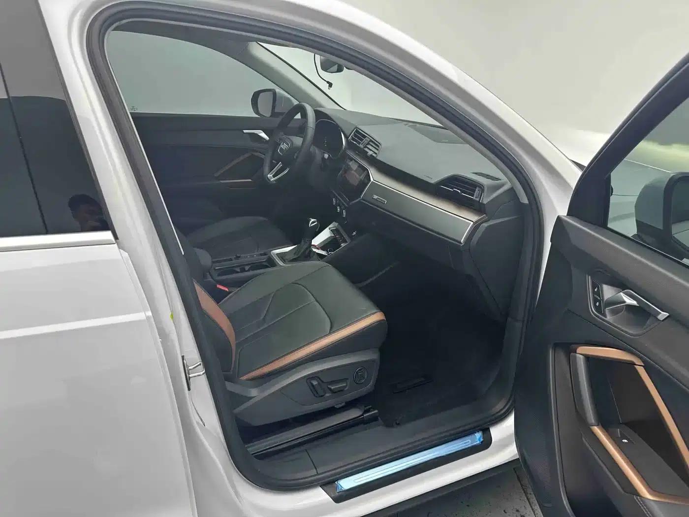 Audi Q3 2023 35 TFSI Fashion Elegance (1.4T) — миниатюра 7