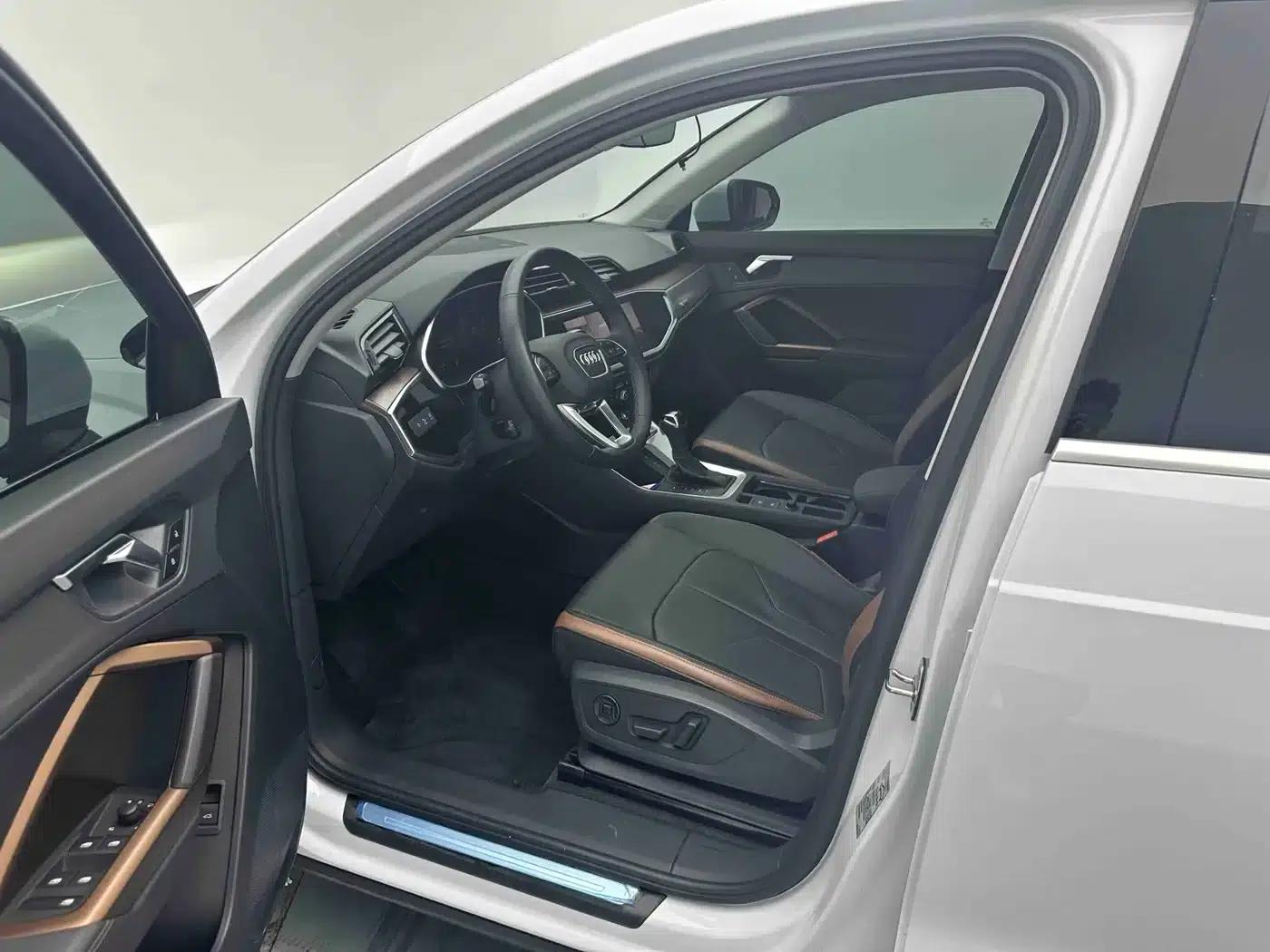 Audi Q3 2023 35 TFSI Fashion Elegance (1.4T) — миниатюра 9