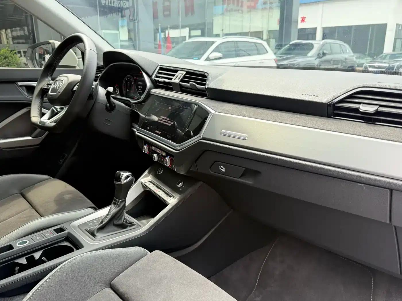 Audi Q3 2023 35 TFSI Fashion Dynamic (1.4T) — миниатюра 14