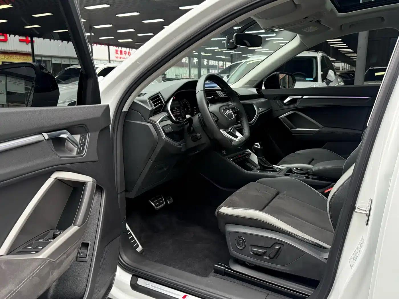 Audi Q3 2023 35 TFSI Fashion Dynamic (1.4T) — миниатюра 7
