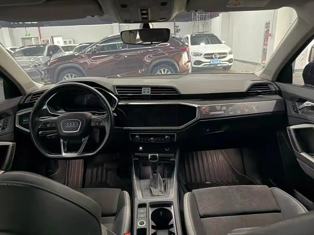 Audi Q3 2022 35 TFSI Fashion Dynamic Edition — миниатюра 6