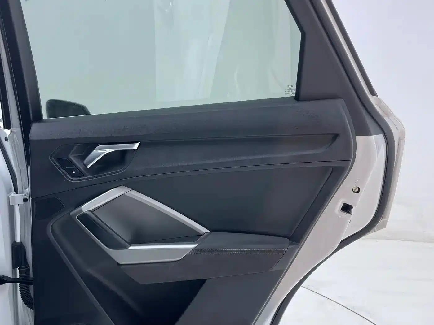 Audi Q3 2022 35 TFSI Progressive Dynamic — миниатюра 12