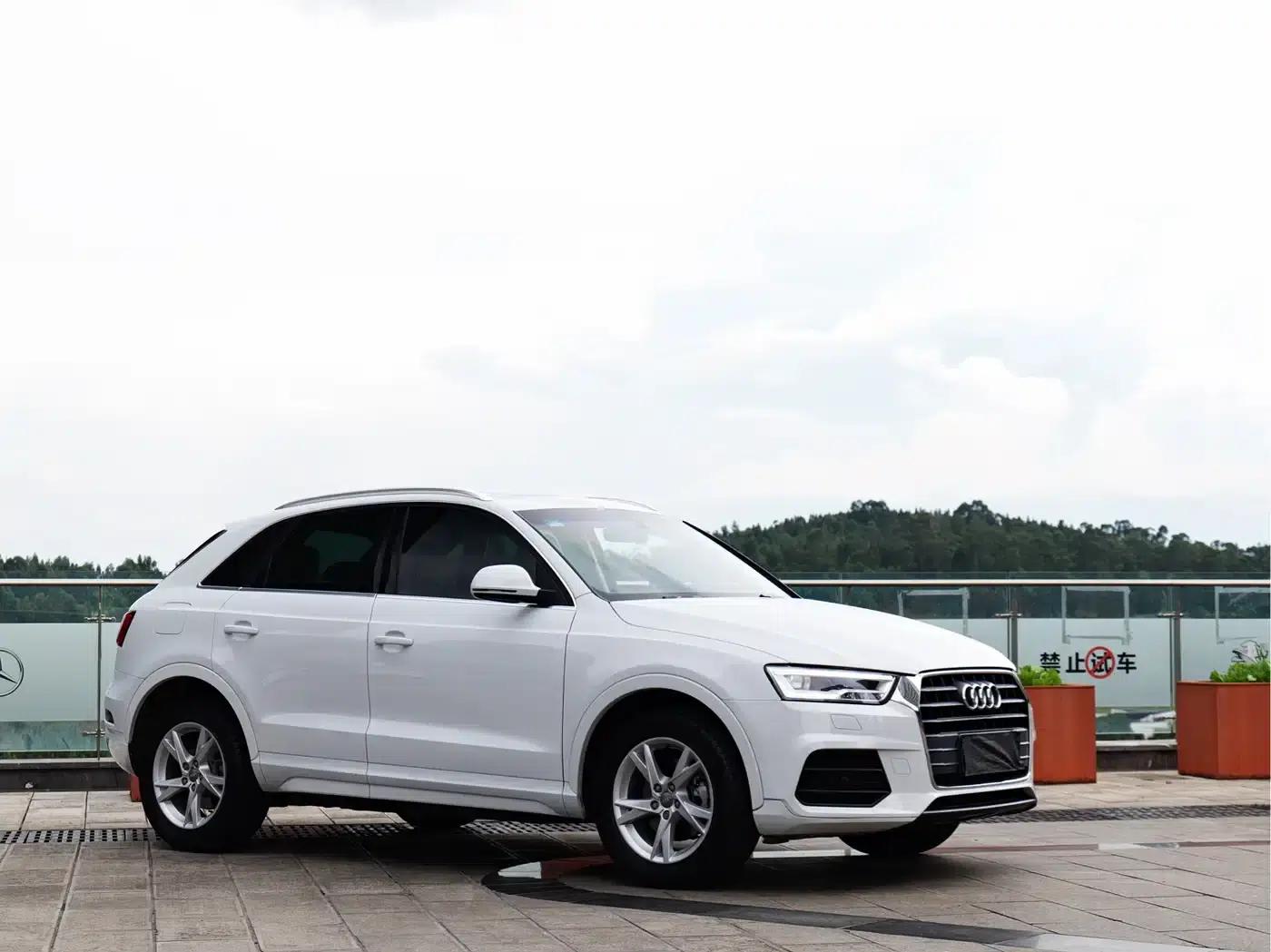 Audi Q3 2018 30th Anniversary Edition 35 TFSI Fashion Model — миниатюра 3