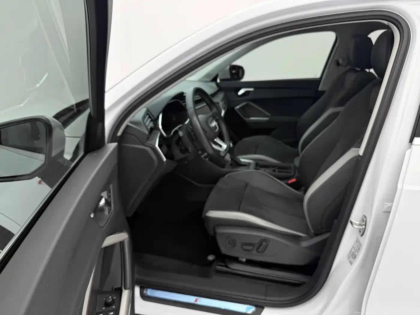 Audi Q3 2023 35 TFSI Fashion Dynamic (1.4T) — миниатюра 20