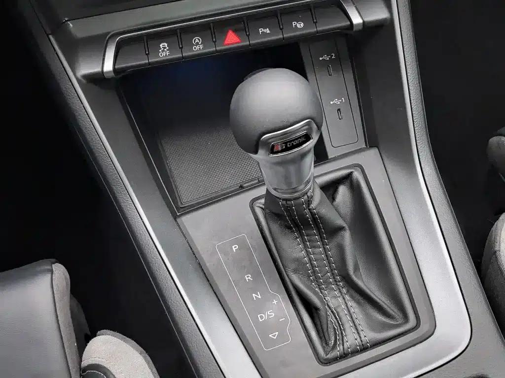 Audi Q3 2024 35 TFSI Fashion Dynamic Edition — миниатюра 13