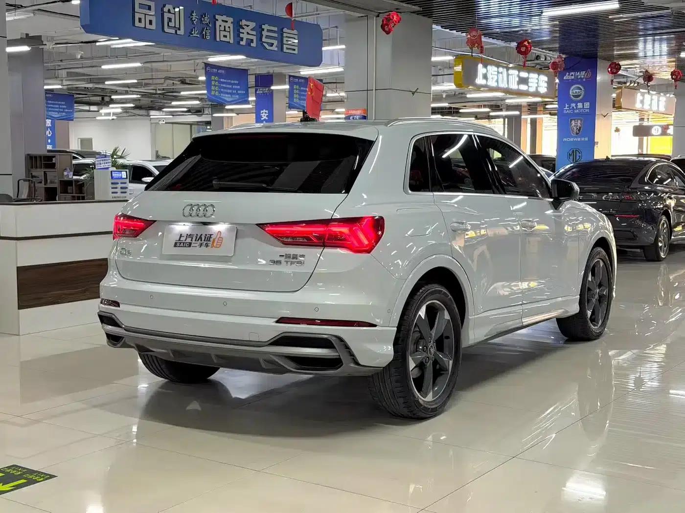 Audi Q3 2022 35 TFSI Fashion Dynamic Edition — миниатюра 8