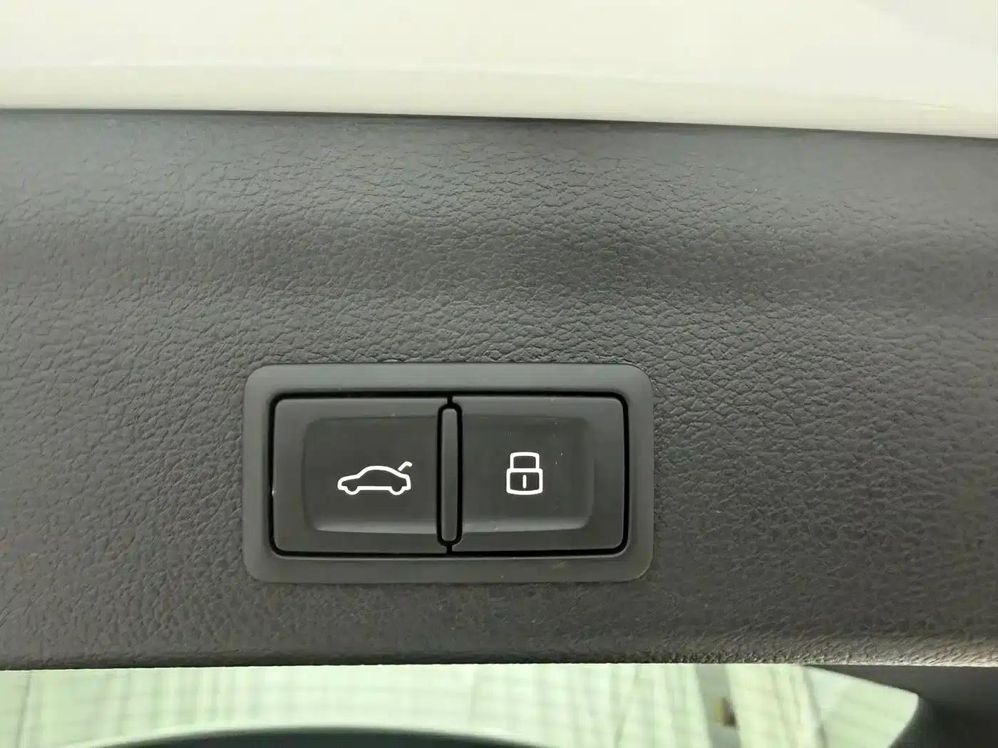 Audi Q3 2023 35 TFSI Fashion Dynamic (1.4T) — миниатюра 21