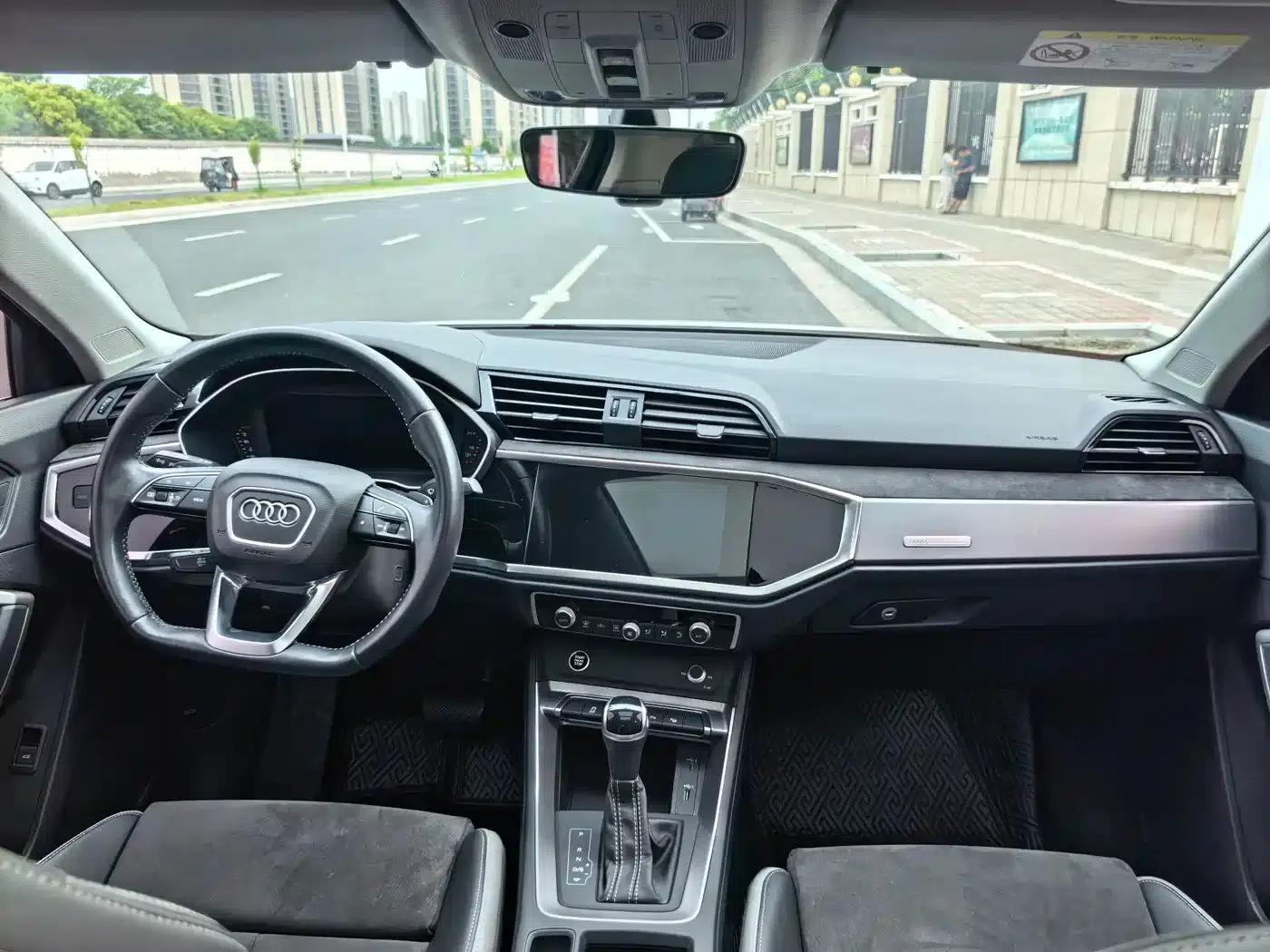 Audi Q3 2021 35 TFSI Fashion Dynamic Edition — миниатюра 20