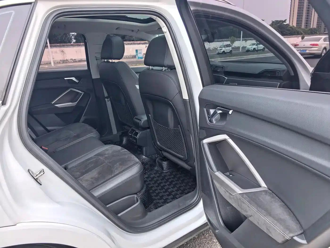 Audi Q3 2021 35 TFSI Fashion Dynamic Edition — миниатюра 23