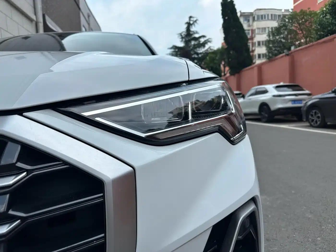 Audi Q3 2023 35 TFSI Fashion Dynamic (1.4T) — миниатюра 3