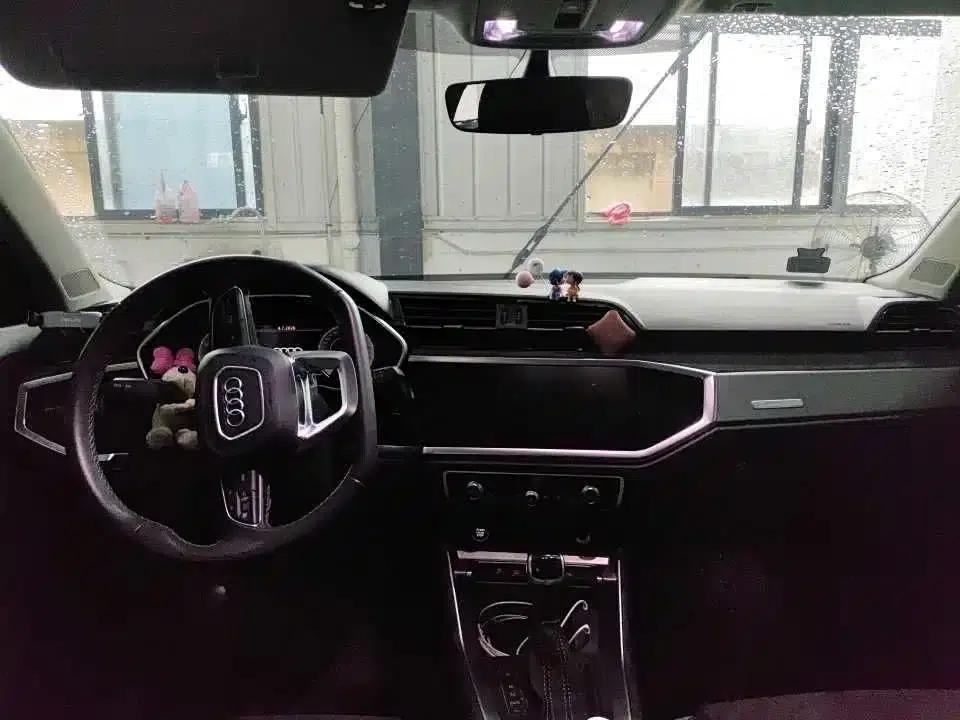Audi Q3 2022 35 TFSI Fashion Dynamic Edition — миниатюра 4
