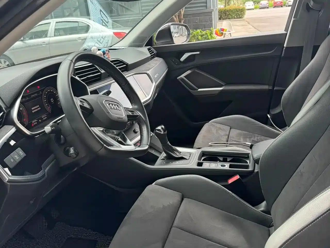 Audi Q3 2022 35 TFSI Fashion Dynamic Edition — миниатюра 6