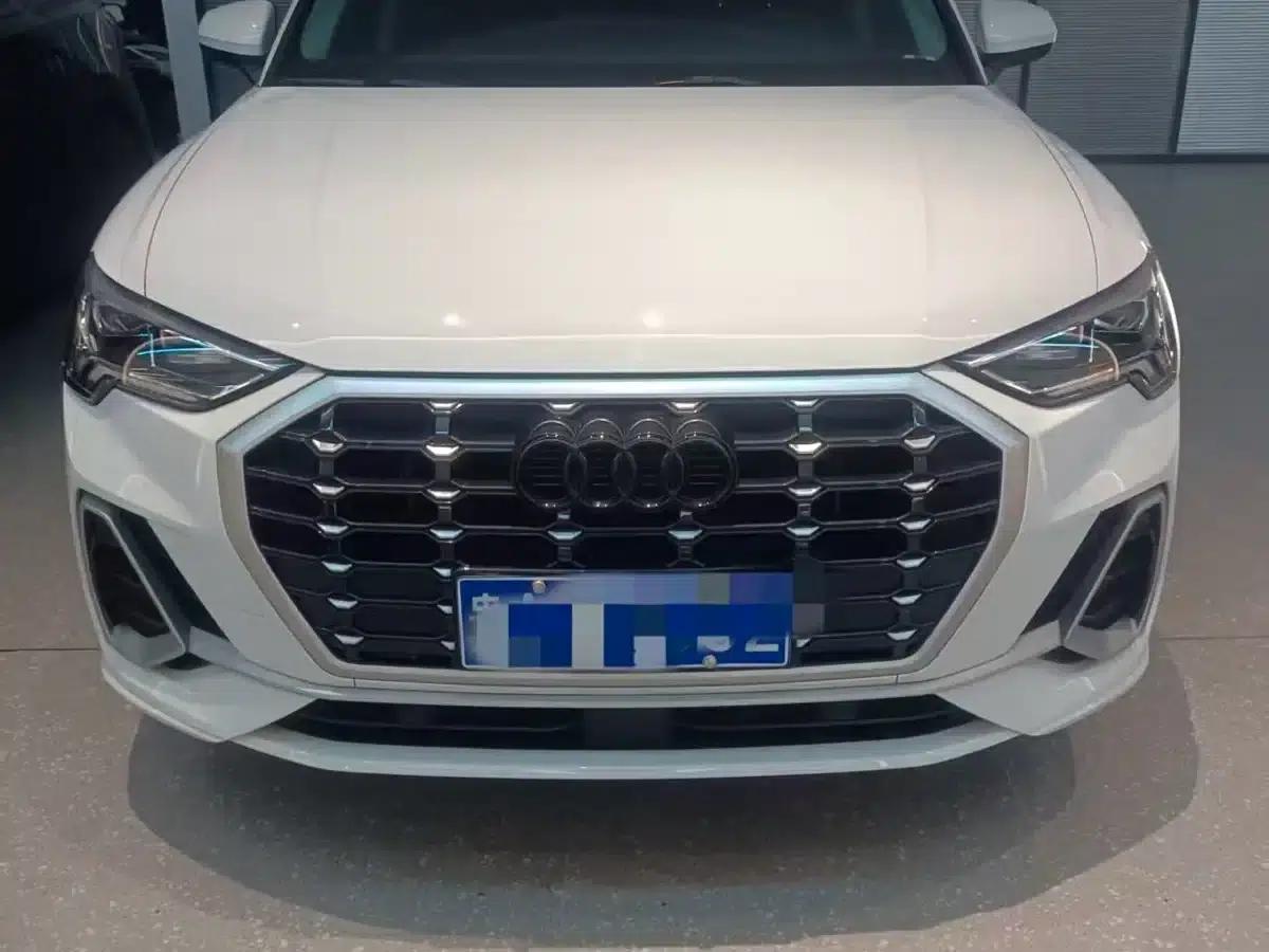 Audi Q3 2022 35 TFSI Fashion Dynamic Edition — миниатюра 2