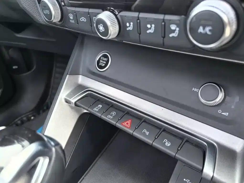 Audi Q3 2023 35 TFSI Fashion Dynamic (1.4T) — миниатюра 16