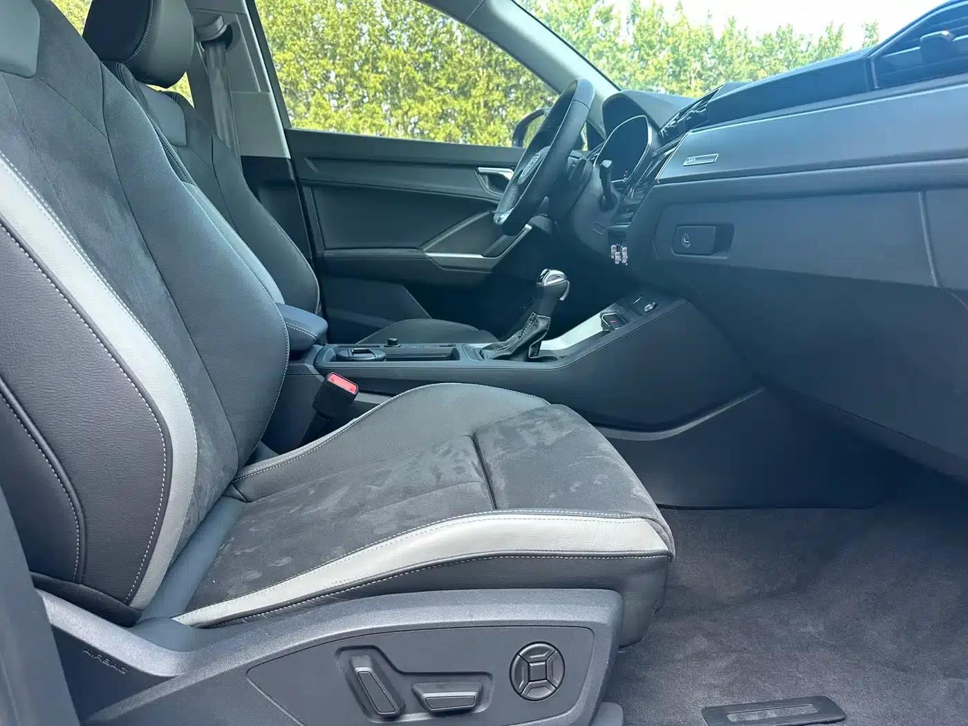 Audi Q3 2022 35 TFSI Fashion Dynamic Edition — миниатюра 10