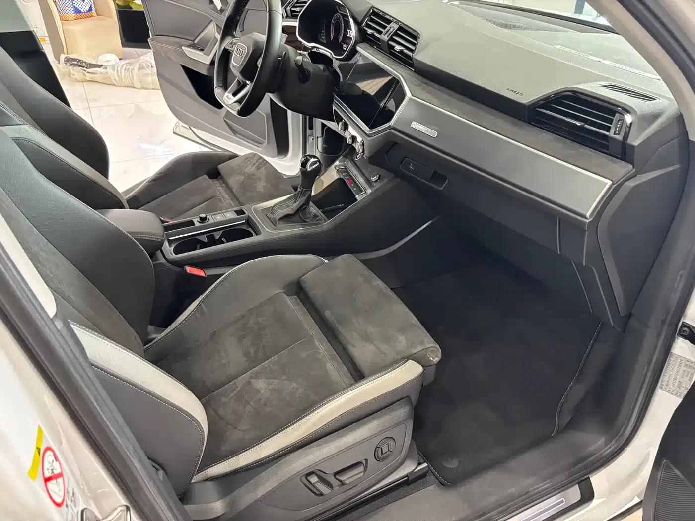 Audi Q3 2022 35 TFSI Fashion Dynamic Edition — миниатюра 14