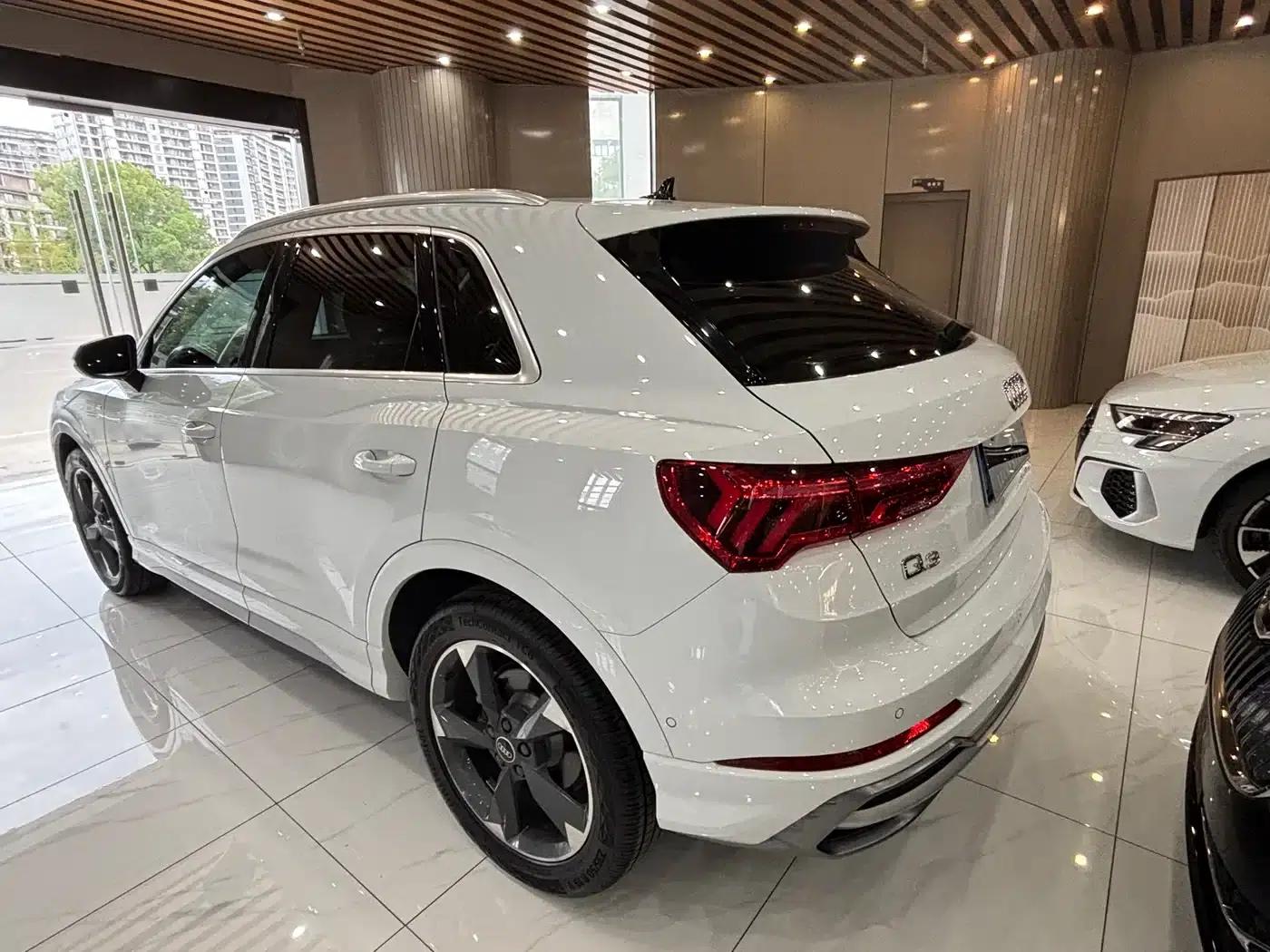 Audi Q3 2022 35 TFSI Fashion Dynamic Edition — миниатюра 3