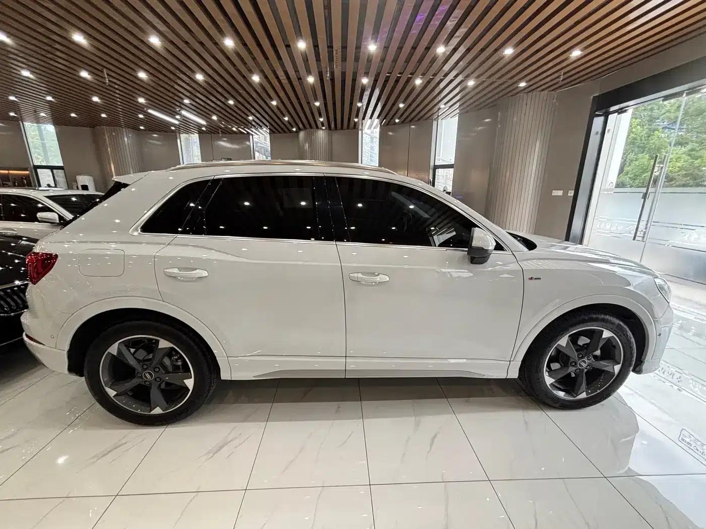 Audi Q3 2022 35 TFSI Fashion Dynamic Edition — миниатюра 6