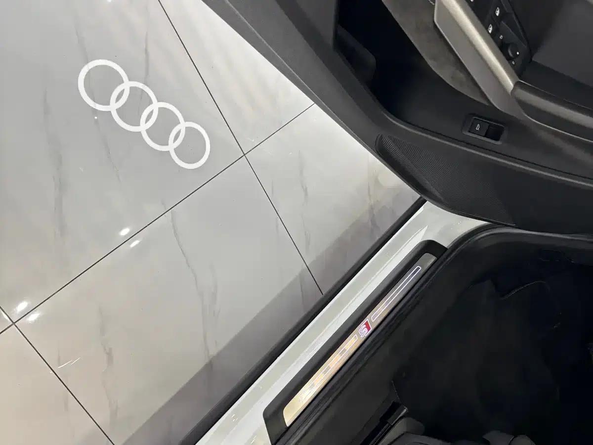 Audi Q3 2022 35 TFSI Fashion Dynamic Edition — миниатюра 9
