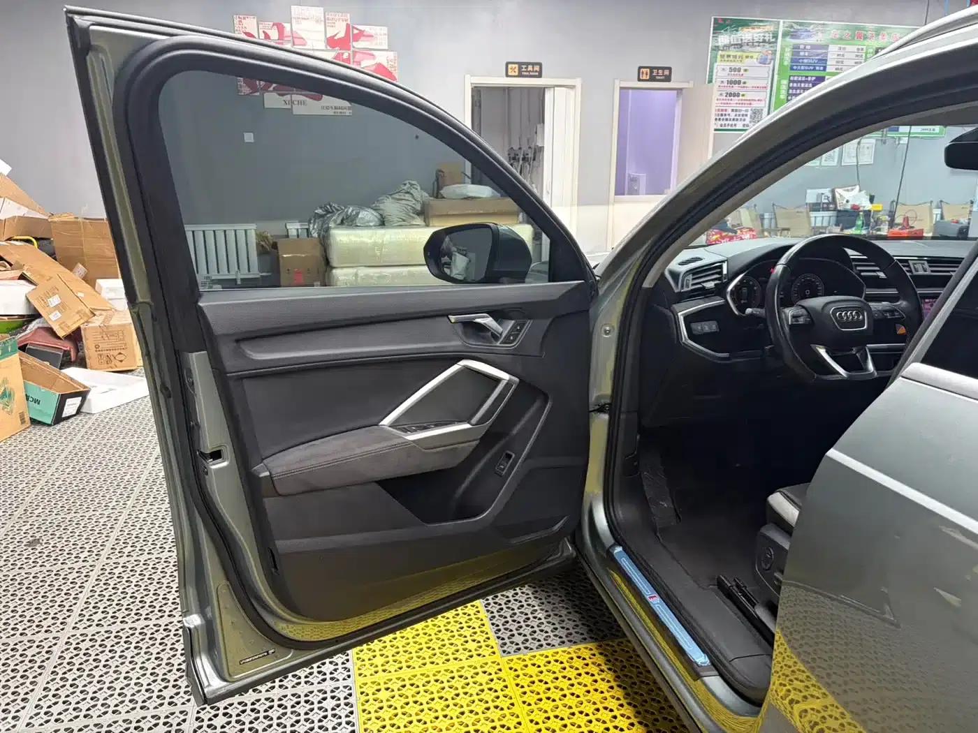 Audi Q3 2023 35 TFSI Fashion Dynamic (1.4T) — миниатюра 17
