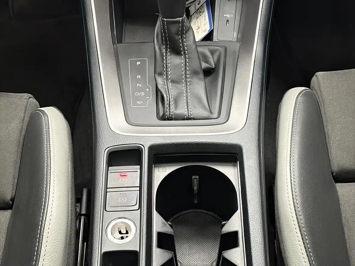 Audi Q3 2023 35 TFSI Fashion Dynamic (1.4T) — миниатюра 21