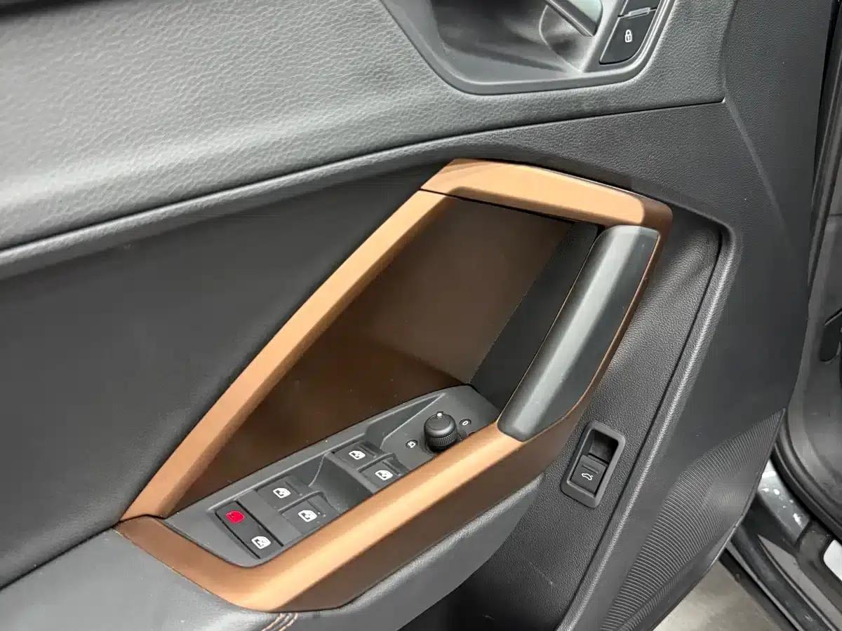 Audi Q3 2022 35 TFSI Fashion Elegance — миниатюра 11
