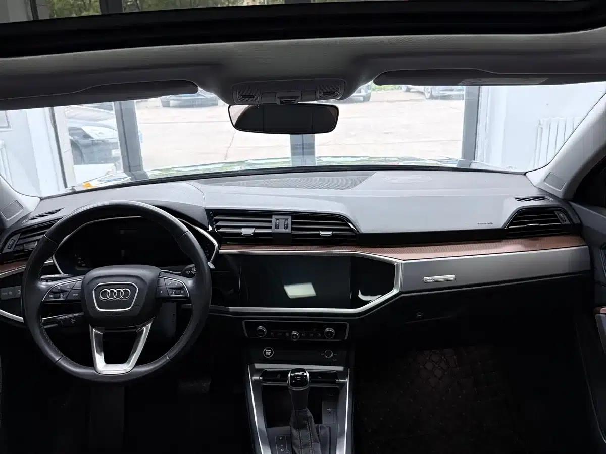 Audi Q3 2022 35 TFSI Fashion Elegance — миниатюра 19