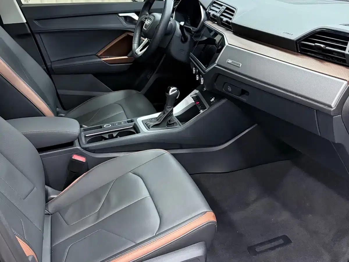 Audi Q3 2022 35 TFSI Fashion Elegance — миниатюра 22