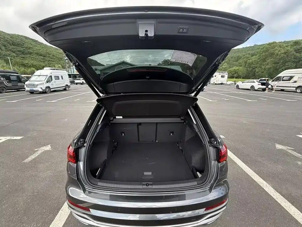 Audi Q3 2023 35 TFSI Fashion Dynamic (1.4T) — миниатюра 9