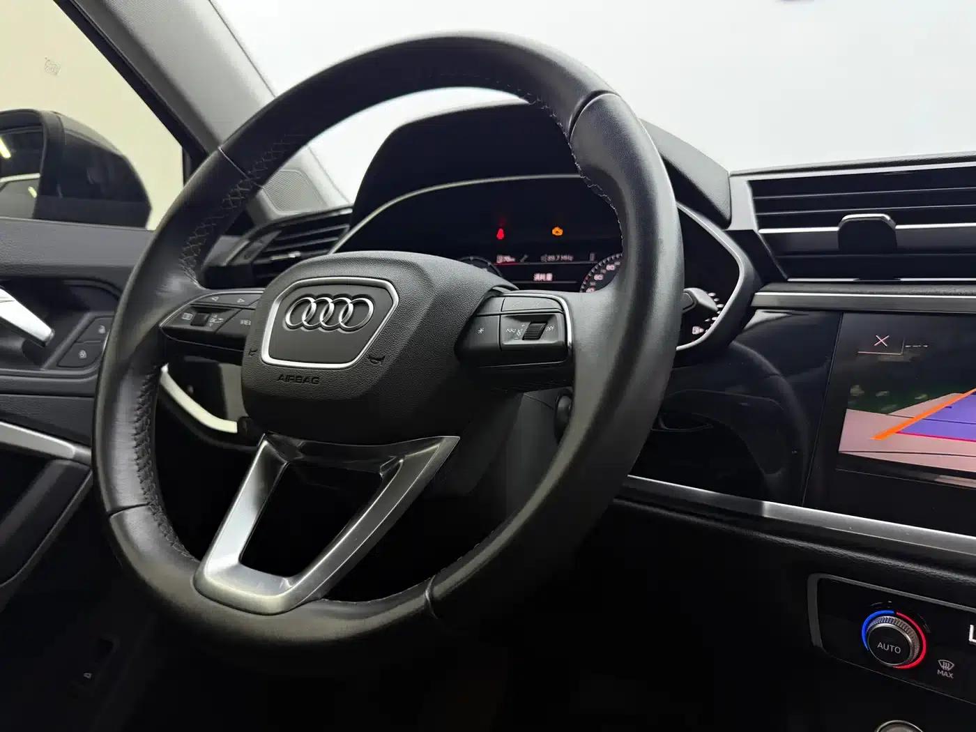 Audi Q3 2022 35 TFSI Progressive Dynamic — миниатюра 13
