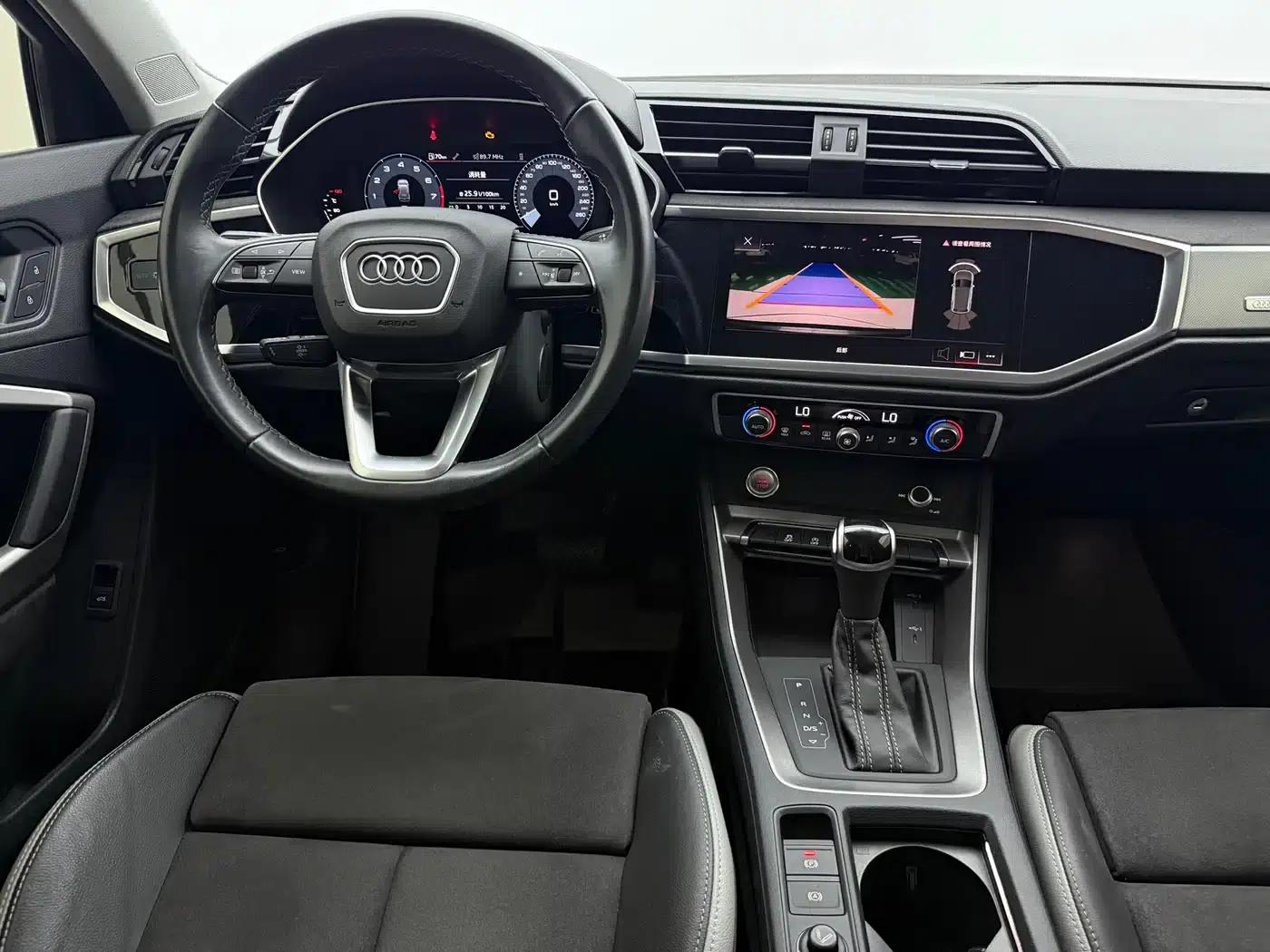 Audi Q3 2022 35 TFSI Progressive Dynamic — миниатюра 10