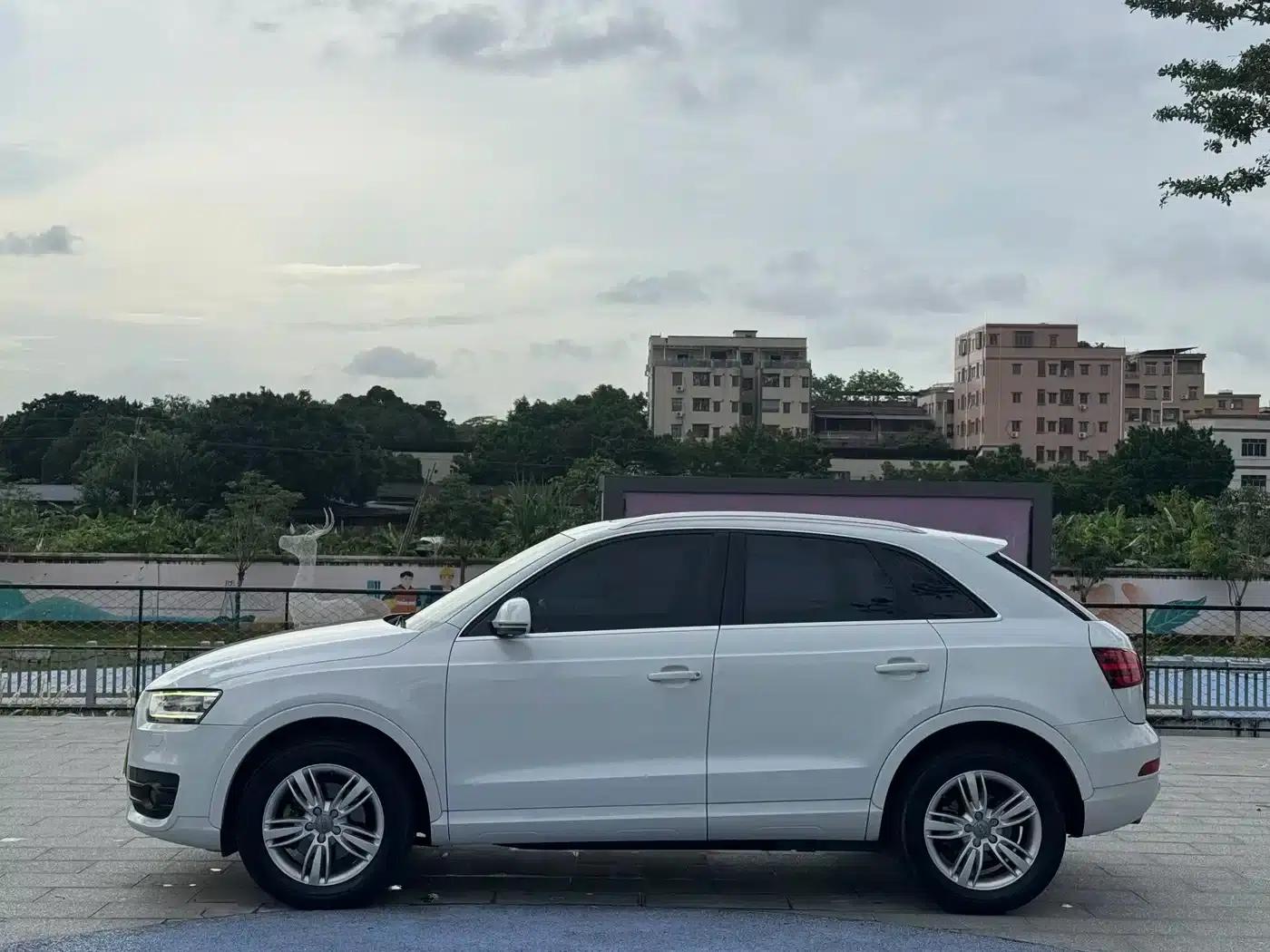 Audi Q3 2013 35 TFSI quattro Technology Edition — миниатюра 2